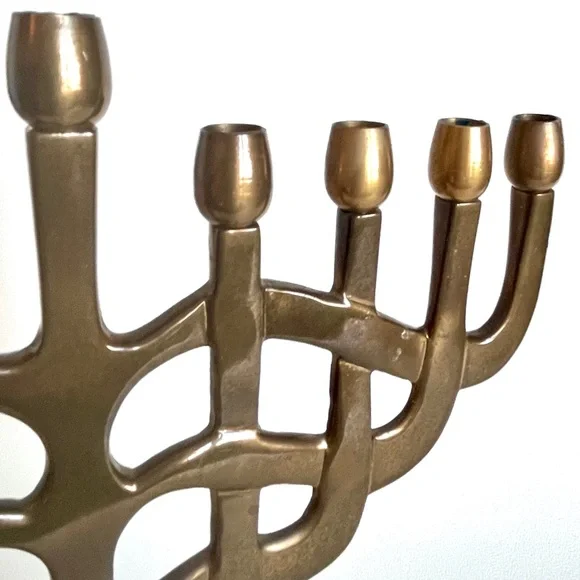 Vintage Brass Menorah Artist Signed Fred Hollinger MCM Brutalist Hanukkah Gift - Picture 6 of 8